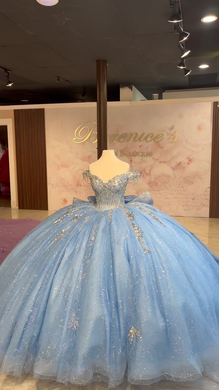 blue winter wonderland dress New color arrival🤩🩵✨perfect for a wonderland/ Cinderella XV 🤩 Packages and payment plan of up to 12 months is available!!! , 509 S Main St McAllen Tx 78501📍956-686-0001📞, #quinceañera black christmas cocktail dress Create stunning winter wonderland eco-conscious Size:46L/40W (slim)