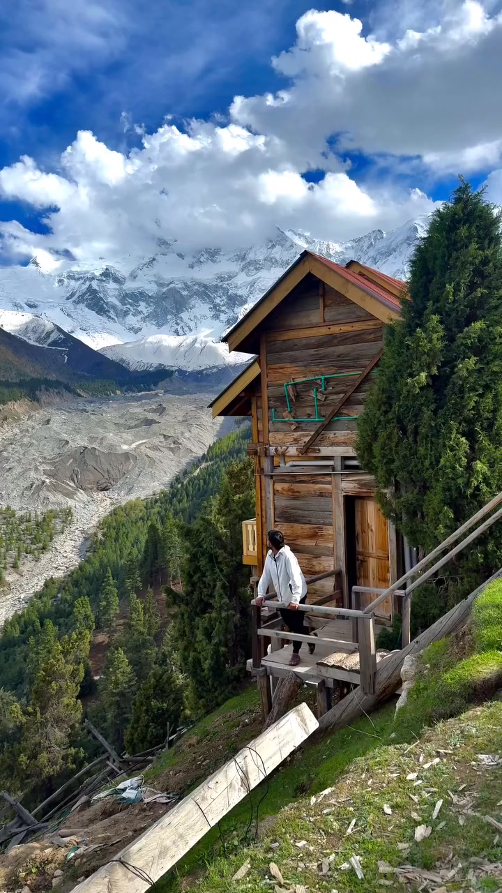 Discover the breathtaking beauty of Pakistan with Registered Tourism ...
