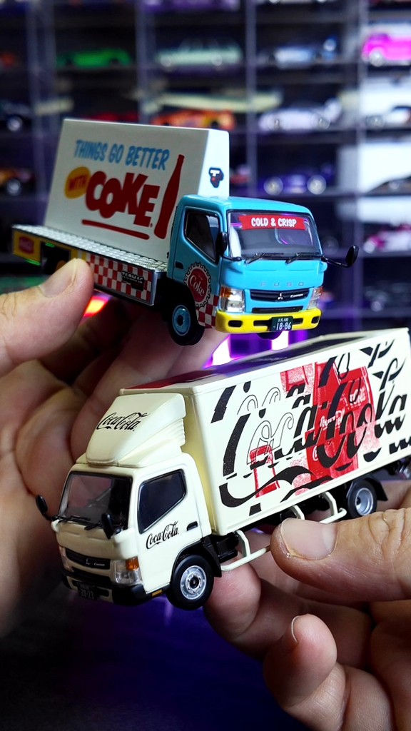 Classic Coca-Cola branding meets the Tarmac Works TRUCK64 lineup