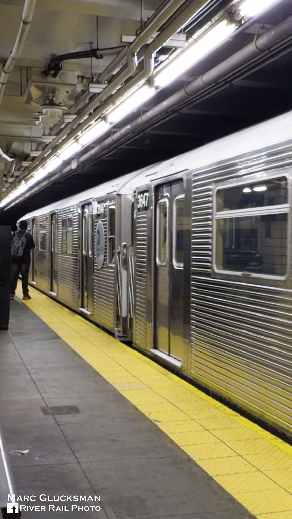 ブルックリン2世専用やで New York Transit Museum R32 Special For Knicks Victory Parade