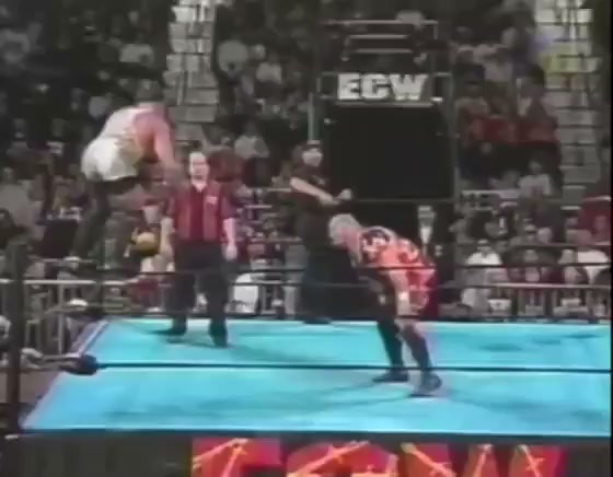 📅 ECW 1998 Rob Van Dam and Bam Bam Bigelow delivered a hard