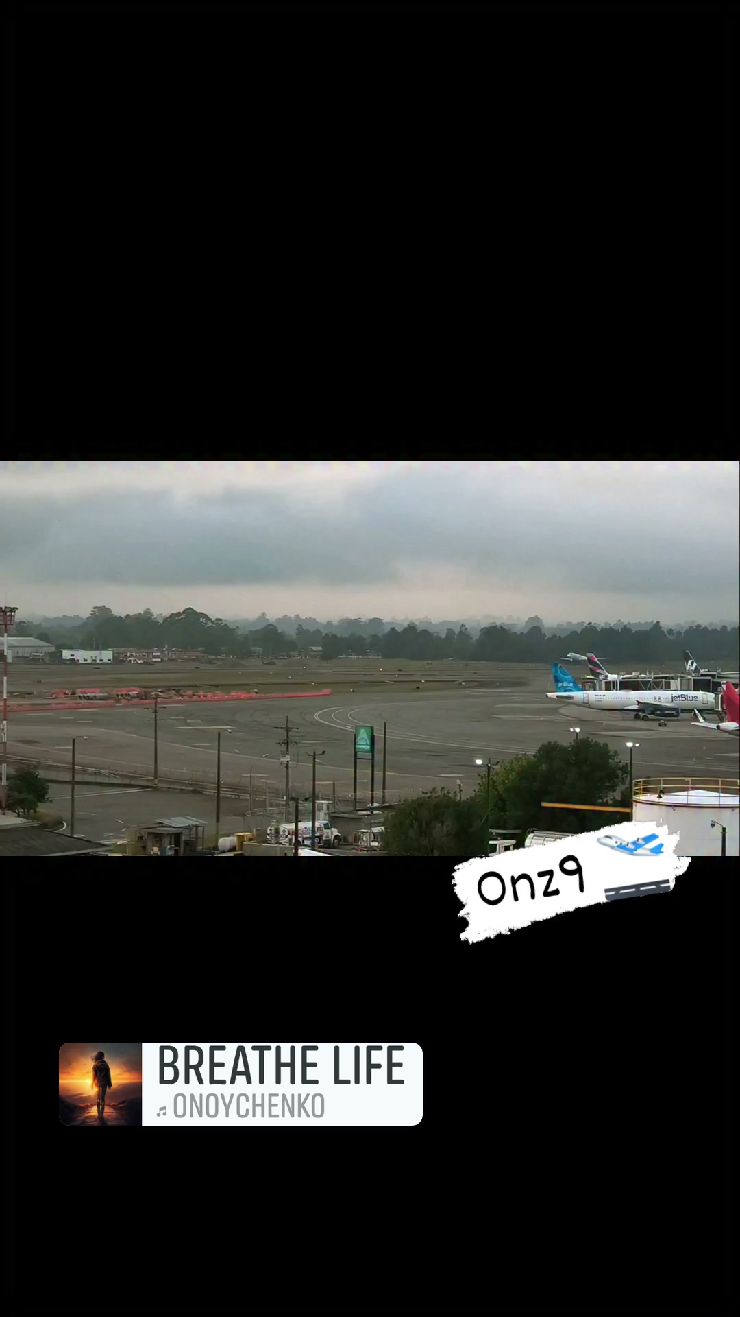 Happy Afternoon 🛬. ¡There is Goes¡ Have a good flight 🛫 I