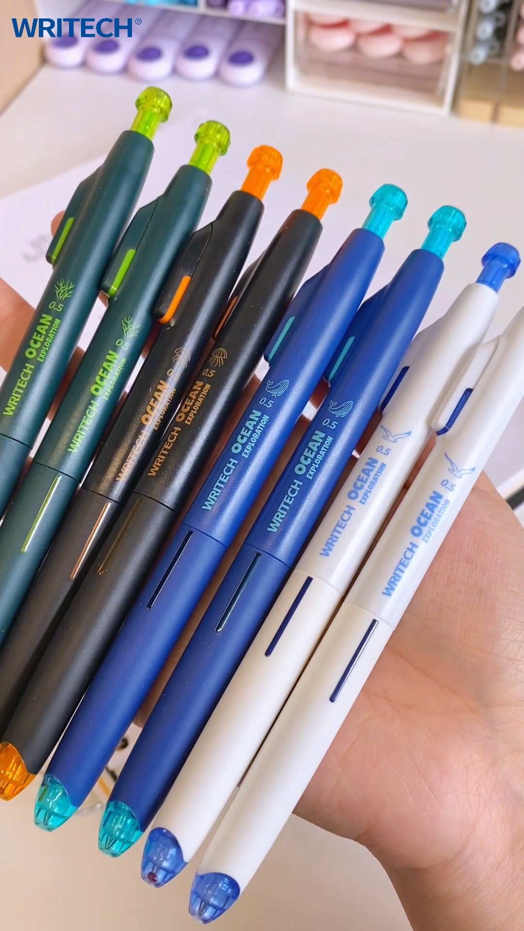 Are these markers TOO GLITTERY? ✨😱 Sun-Star Kirabi Glitter