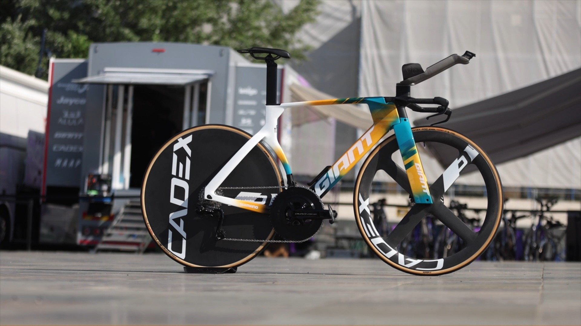 𝓑𝓾𝓲𝓵𝓽 𝓯𝓸𝓻 𝓼𝓹𝓮𝓮𝓭 💨 Australian TT champion Luke Plapp takes us on a tour ...