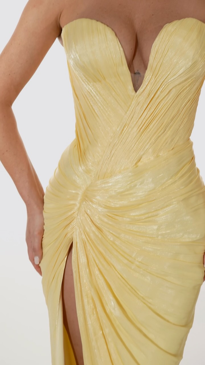 lia stublla gold dress The art of couture elegance | SS26 Look 029, w w w . l i a s t u b l l a . c o m | Official wedding+reception