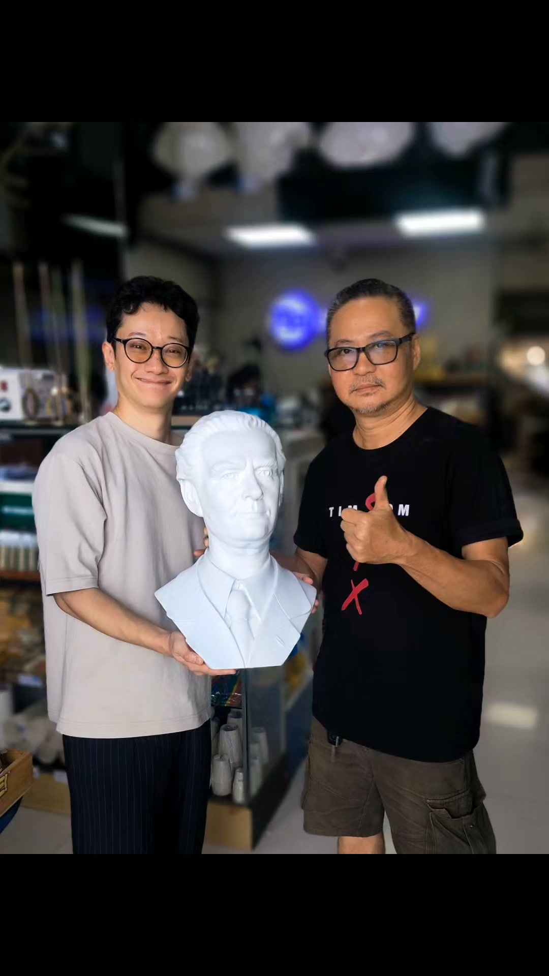 中国　玉石白玉彫刻　蝙蝠彫　根付　紙鎮　置物　C　R7147E 中国 玉石白玉彫刻 蝙蝠彫 根付 紙鎮 置物 C R7147E 中国 玉石白玉彫刻