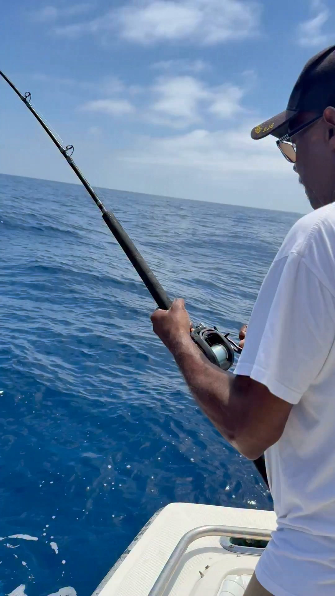 dan hernandez fishing lures B-52 Bucktail Jig Chasing Giant Albacore | Sport