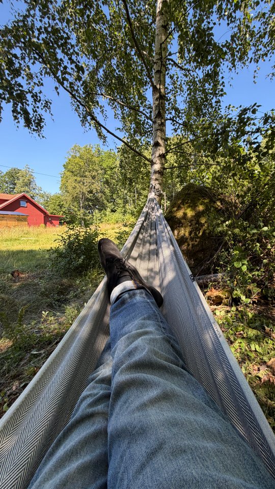 qeedo dachzelt family Freedom 4 (2025) – CAMPING-PIONEERS SpecialtyGears Continental Ultra Sport III Wähle deine Farbe::Silber/Rot