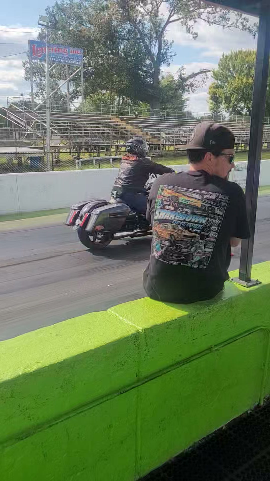 ZX14 vs Road King in grudge race