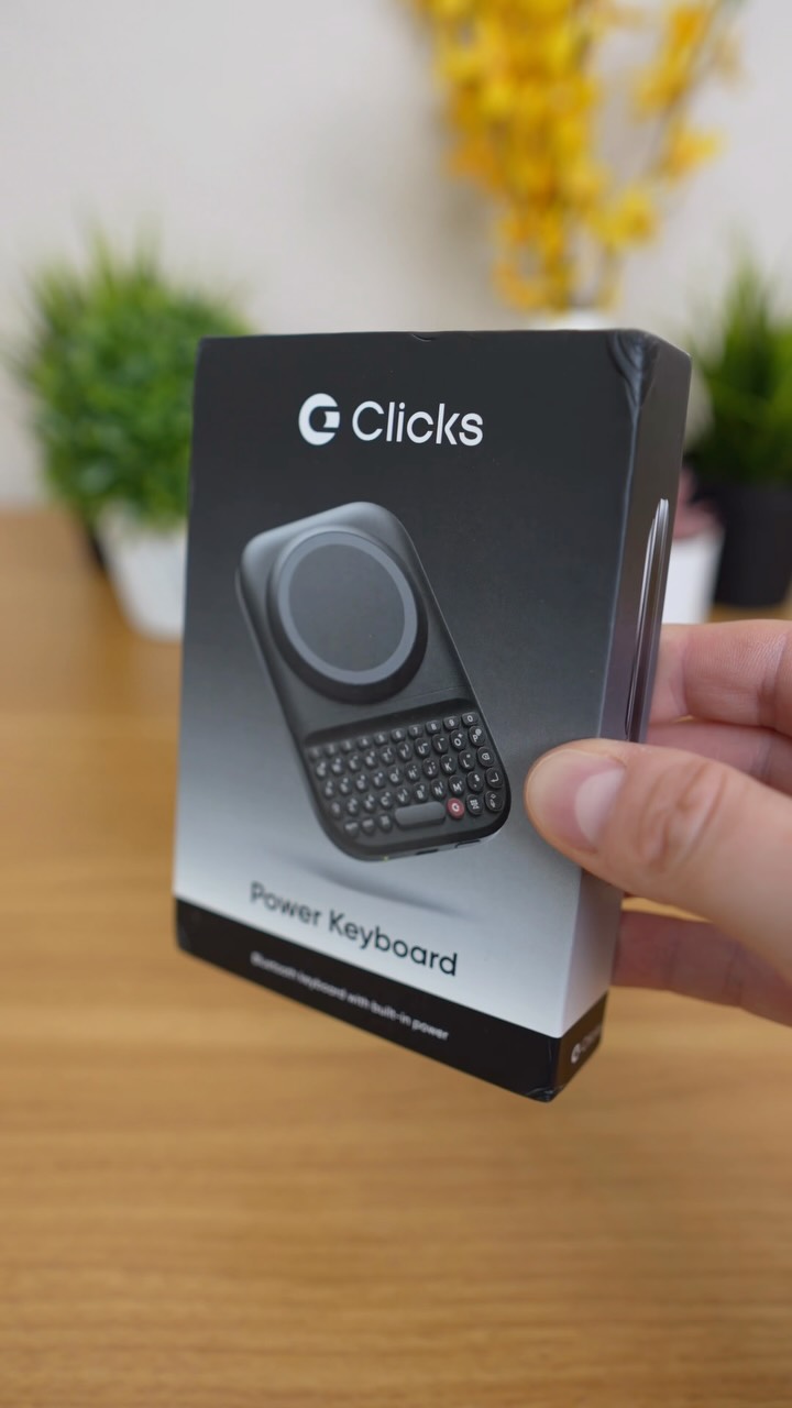 Clicks Power Keyboard - Unboxing! Clicks #clickspowerkeyboard