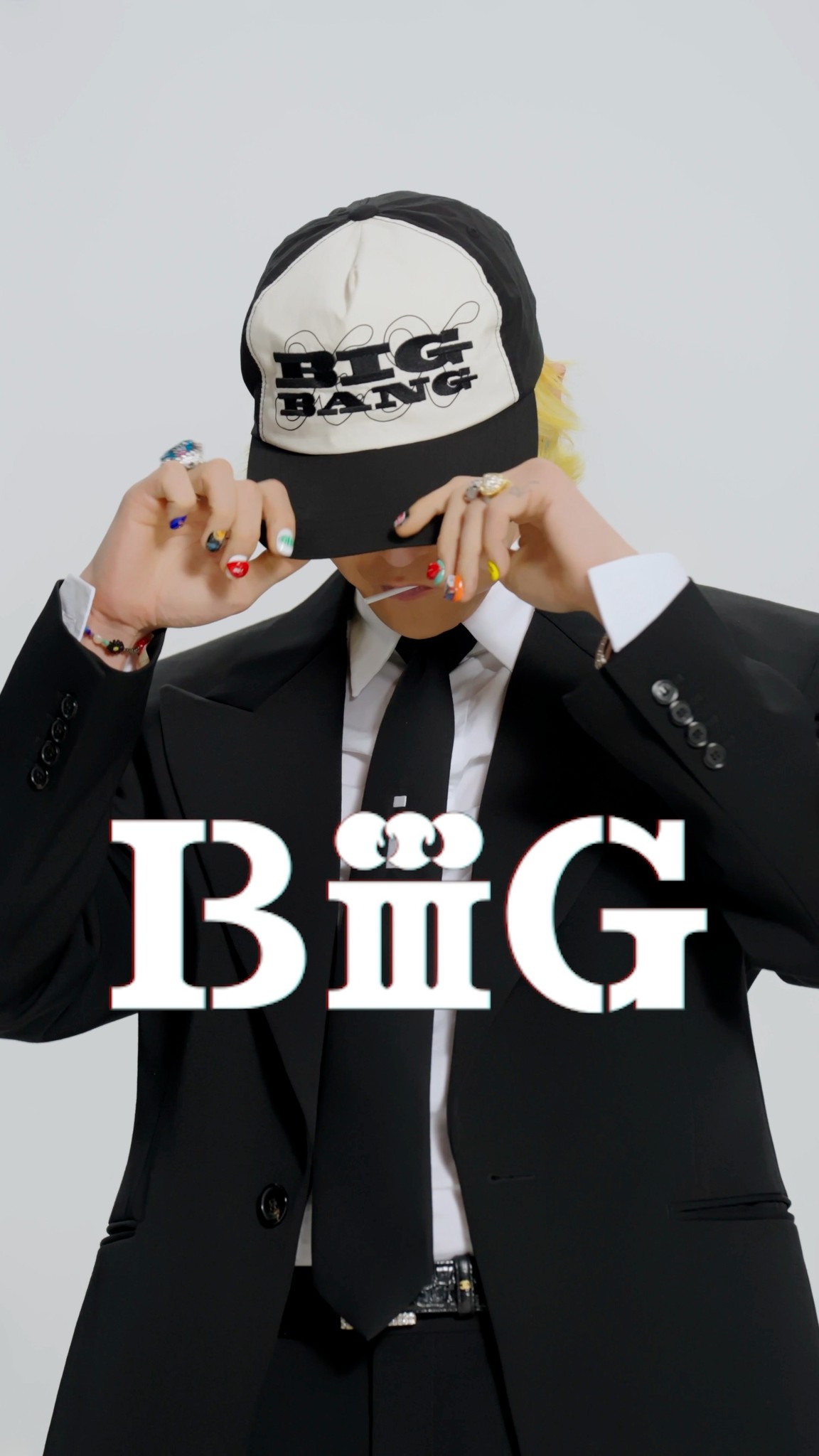 BiiiG G-DRAGON 🎬 'BiiiG' M/V | BIGBANG | Facebook