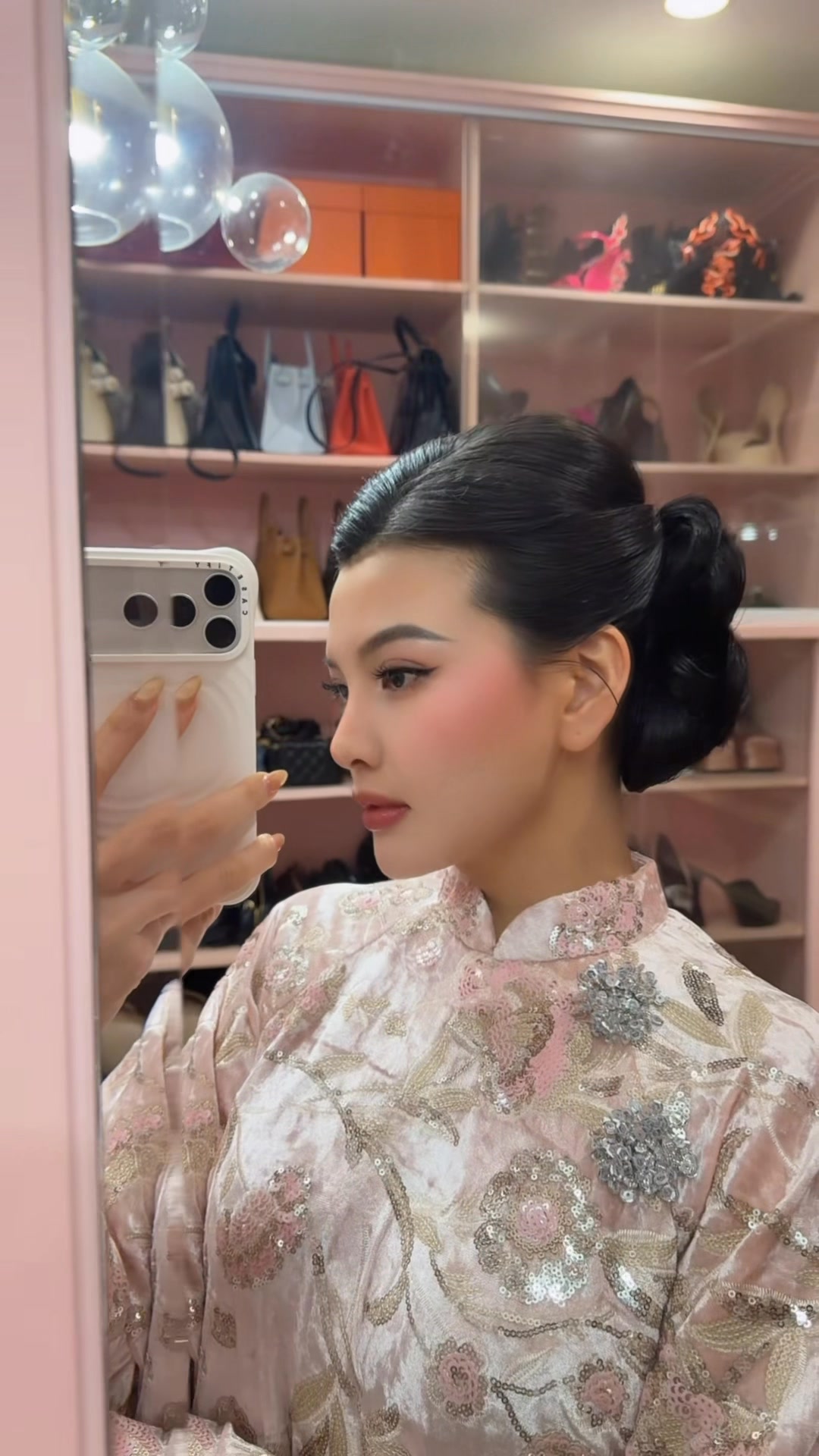 Địu một trút 😋🌸💕💕💕💕 | Xuân Nghi Phạm