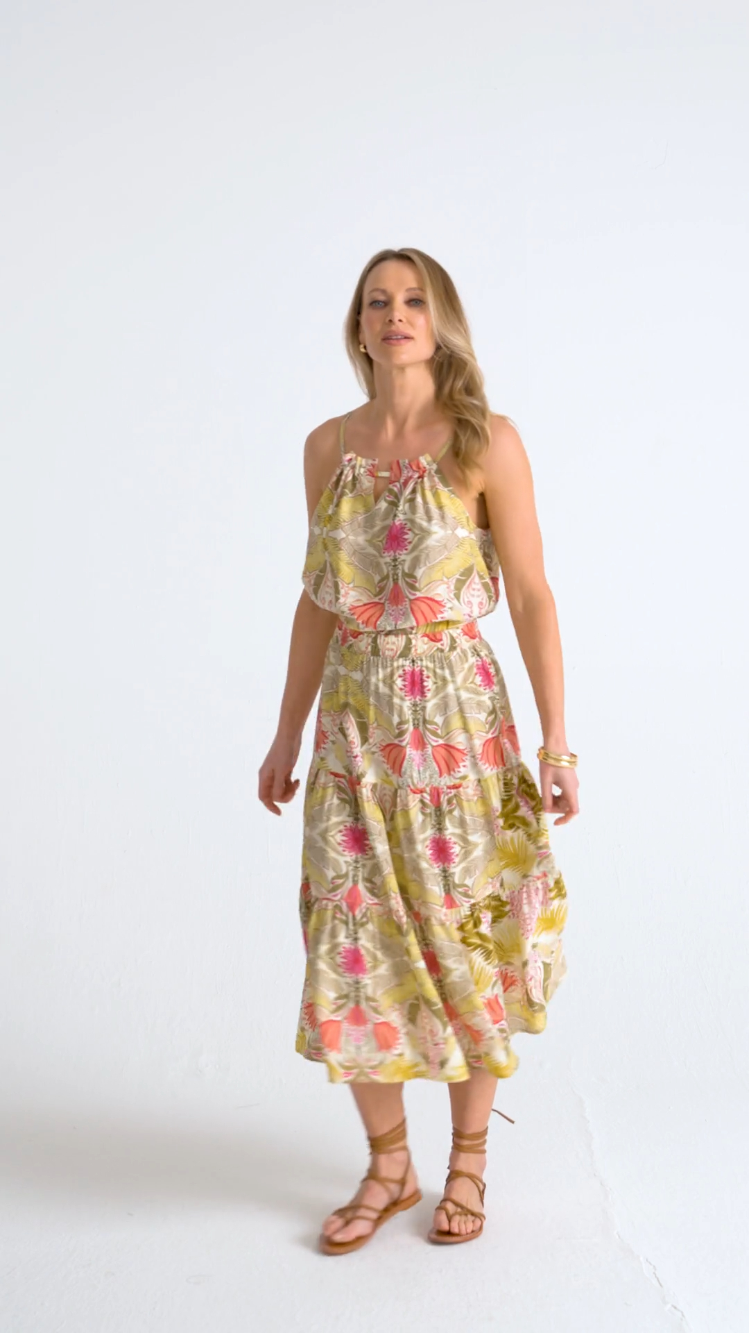 bonmarche ladies dresses Sunshine styling starts here ☀️ Easy-to-wear separates, breathable fabrics and timeless monochrome tones make this a look you'll reach for all season long. Perfect for staying cool while looking effortlessly put together Jun 2022