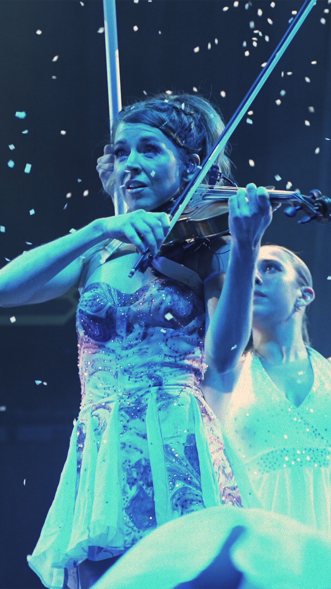 🎻💃 Warning: Side effects of attending Lindsey Stirling may include..., ✨ Goosebumps, ✨ Nonstop dancing, ✨ Wondering how one person can play violin and move like that, Only ONE WEEK until Lindsey 