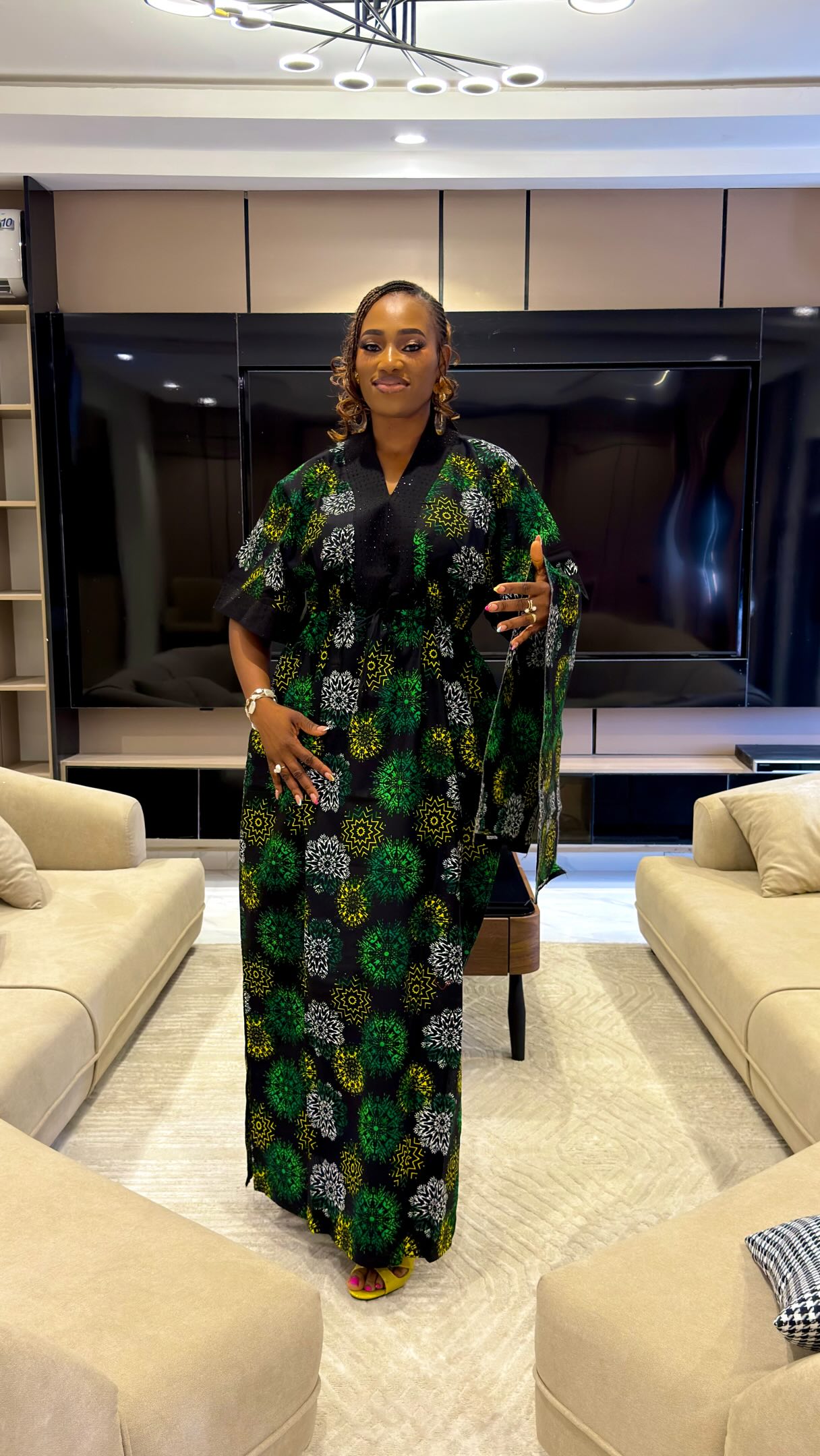 don't wear green in your dressing room What we don’t do at Ready to Abuja is joke with our ladies’ wardrobe. 📌 Never! 👎✨, Now take another look at this Nadia Adjustable Dress and tell me you’re not convinced to retire those Fashion