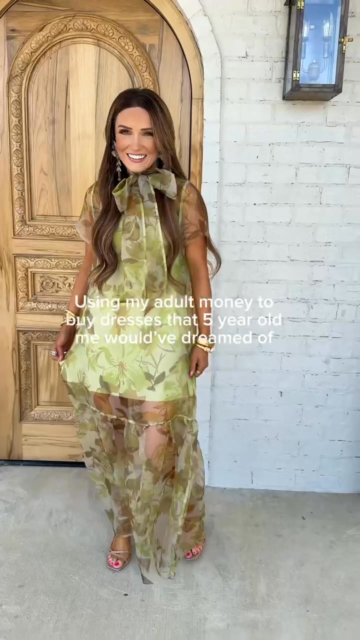 Dress of my 5 year old dreams! ✨ #dresses #littlegirl #shopwillowtree #twt #dressup , The SATURDAY MORNING LIVE ❤️ with Ashley is happening at 9AM CST! Join our girl as she launches