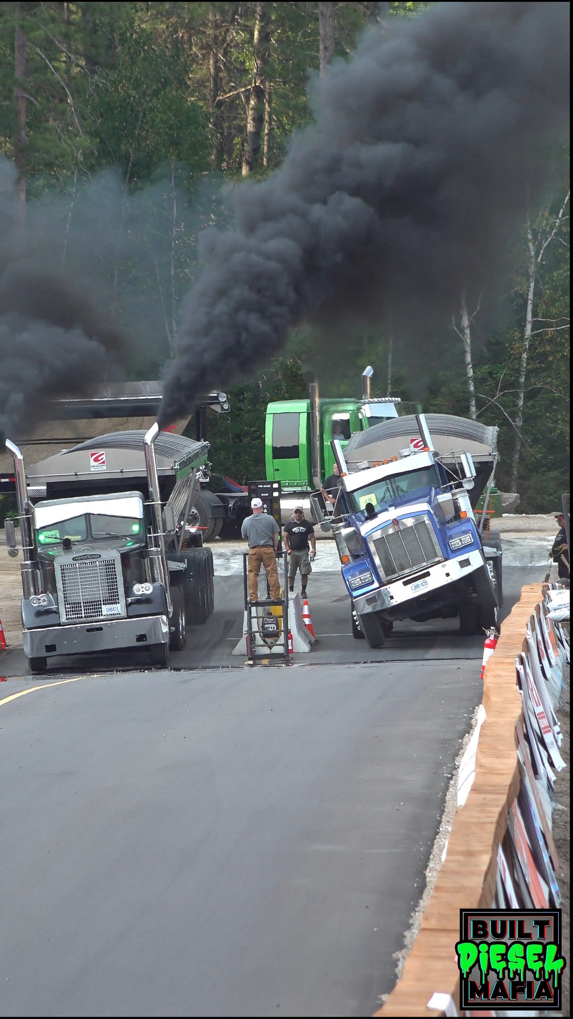 Oh yeah lets get a look at some loaded uphill semi drag racing from ...