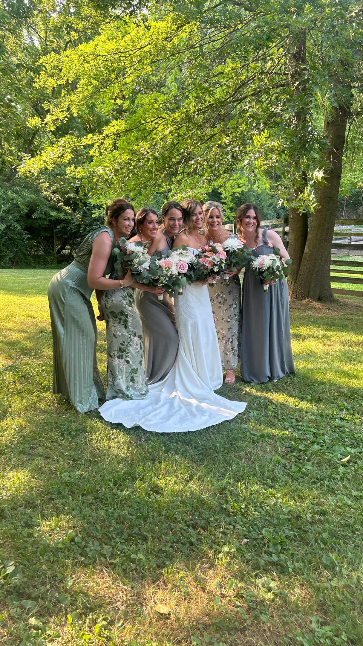 ✨Wedding Tip Wednesday✨, Cohesive doesn’t have to mean identical