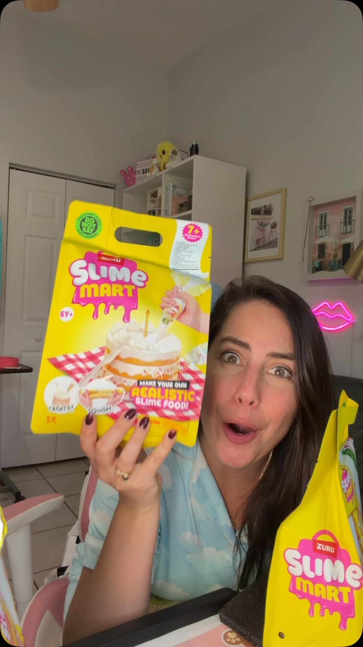 Let's see @slimemartofficial new range of slimes! I'm sooo excited
