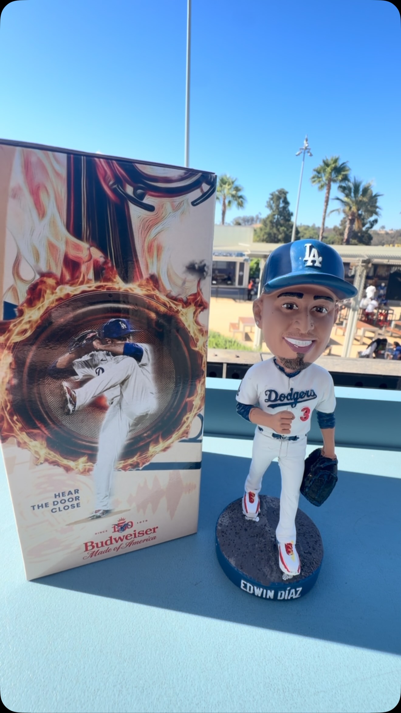 The Dodgers nailed this Edwin Díaz bobblehead. The trumpet