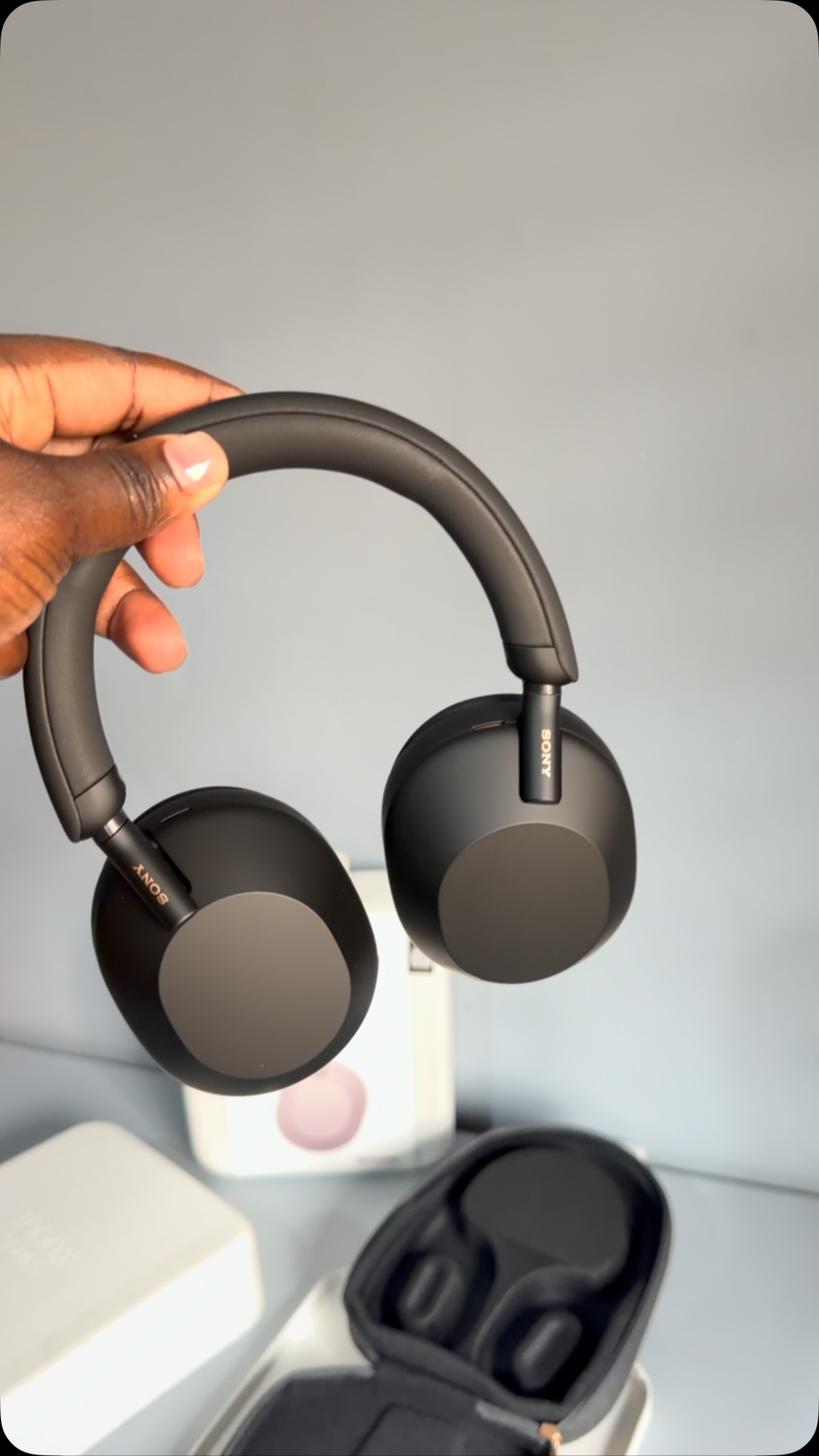 Introducing the WH-1000XM5 SA — The headphones you love, now