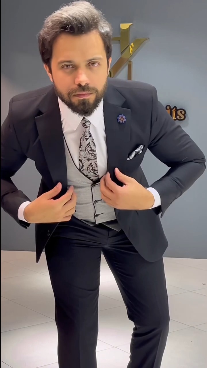 Mooher SUITS | Mansoura