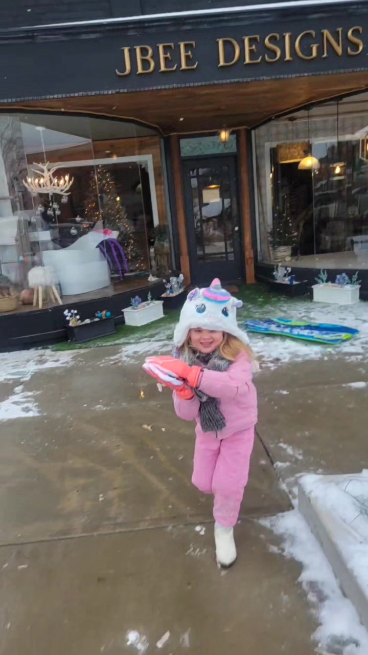 JBee Designs - Jena Parks, CKBD | Macomb IL