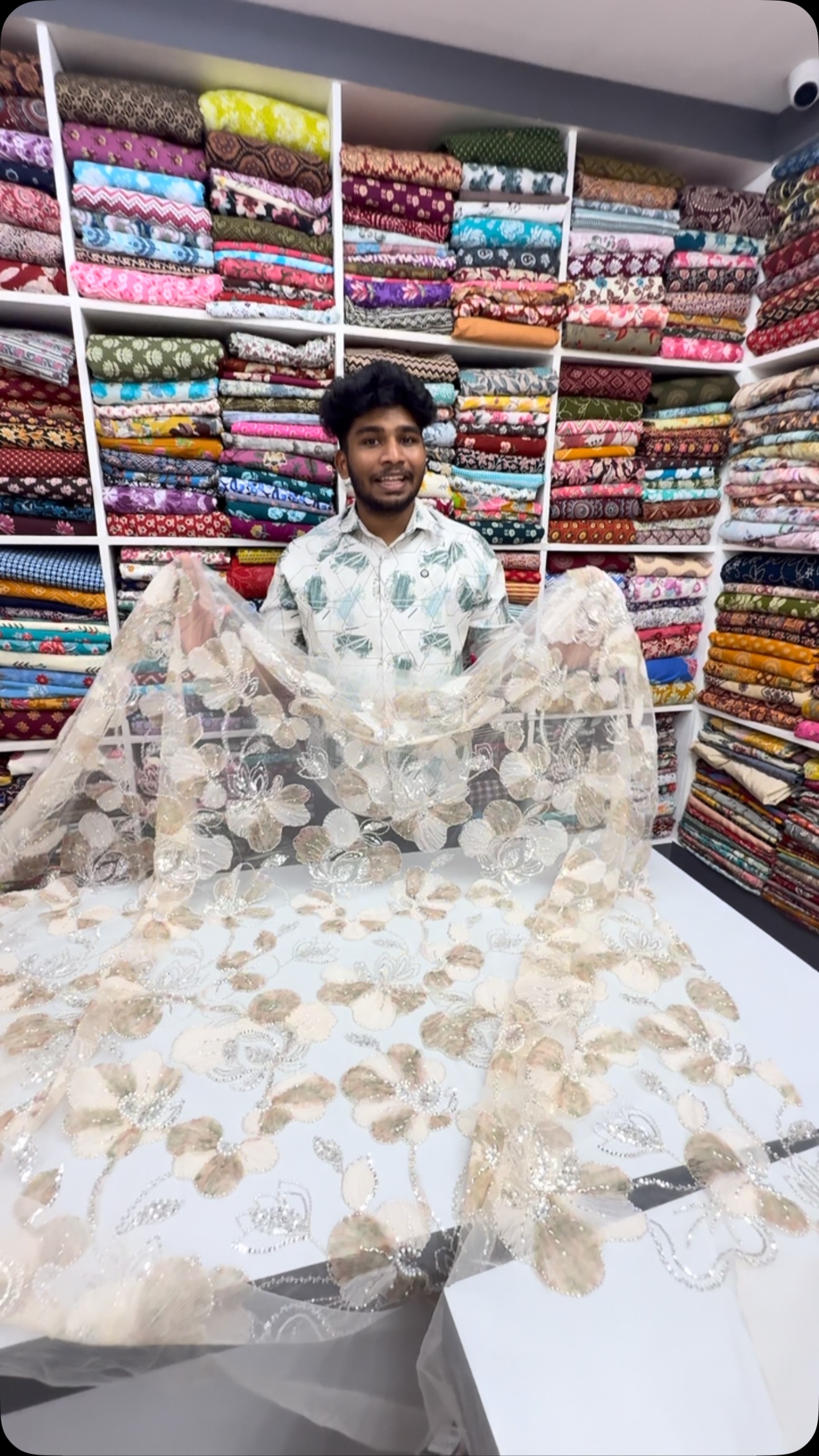 Parag Fashion Mgroad wedding material, ., In Video Aleemshah Aleem , best dress materials shop Ernakulam , kochi, ., Online service available 📌, ., Parag fashion Mgroad, +919074449402, ., ., ., ., ., 