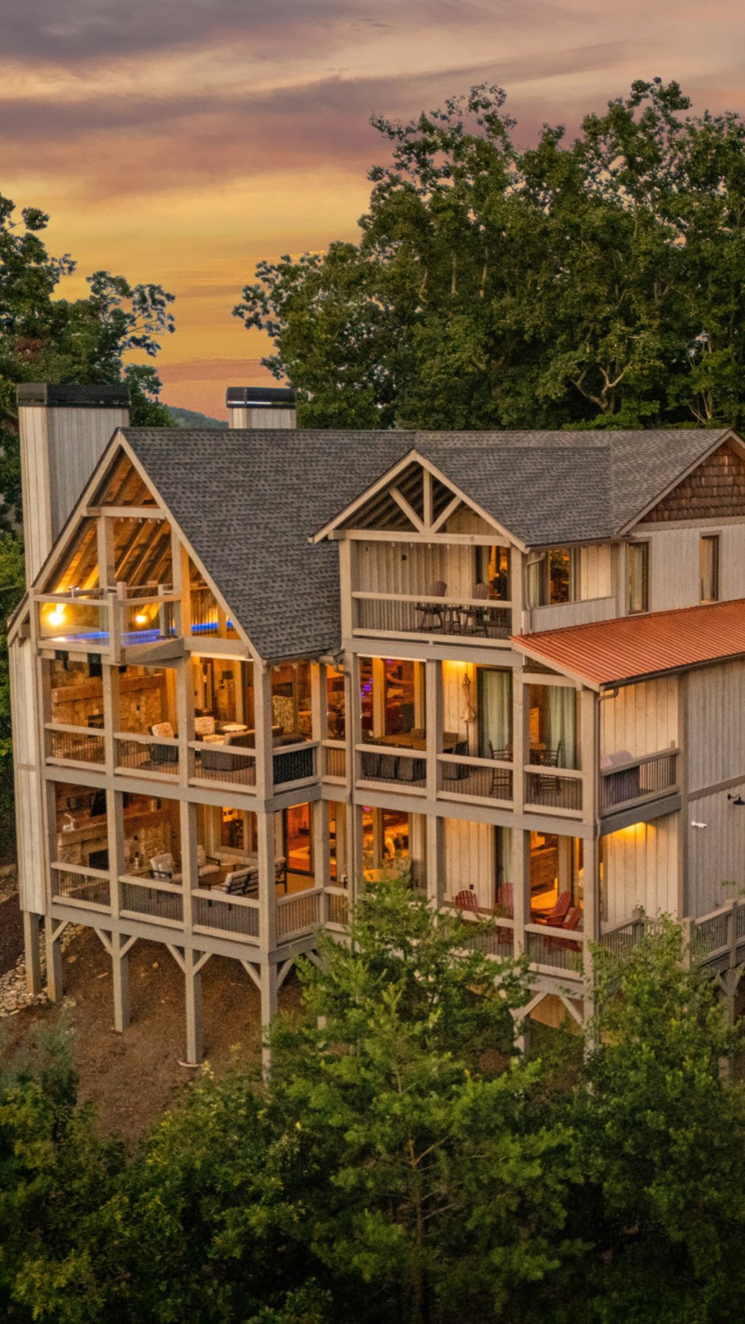 Luxury mountain views so good… we built a catwalk for them 🌅 This ...