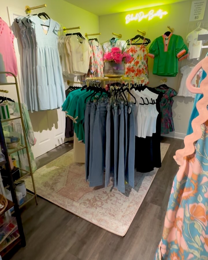 Sister Swank boutique celebrates 10 years in Long Beach