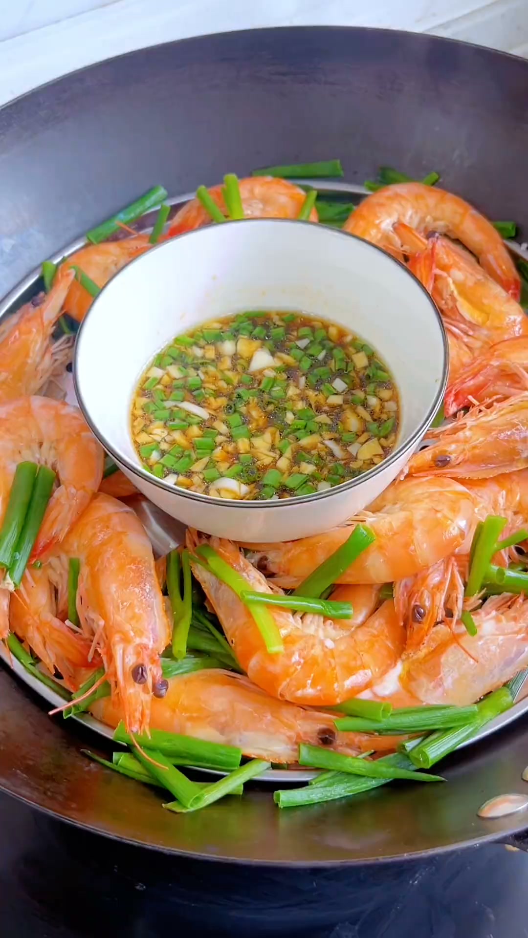 白灼虾配万能海鲜蘸料，鲜香好吃！ #家常菜#懒人美食| 我的小厨房My