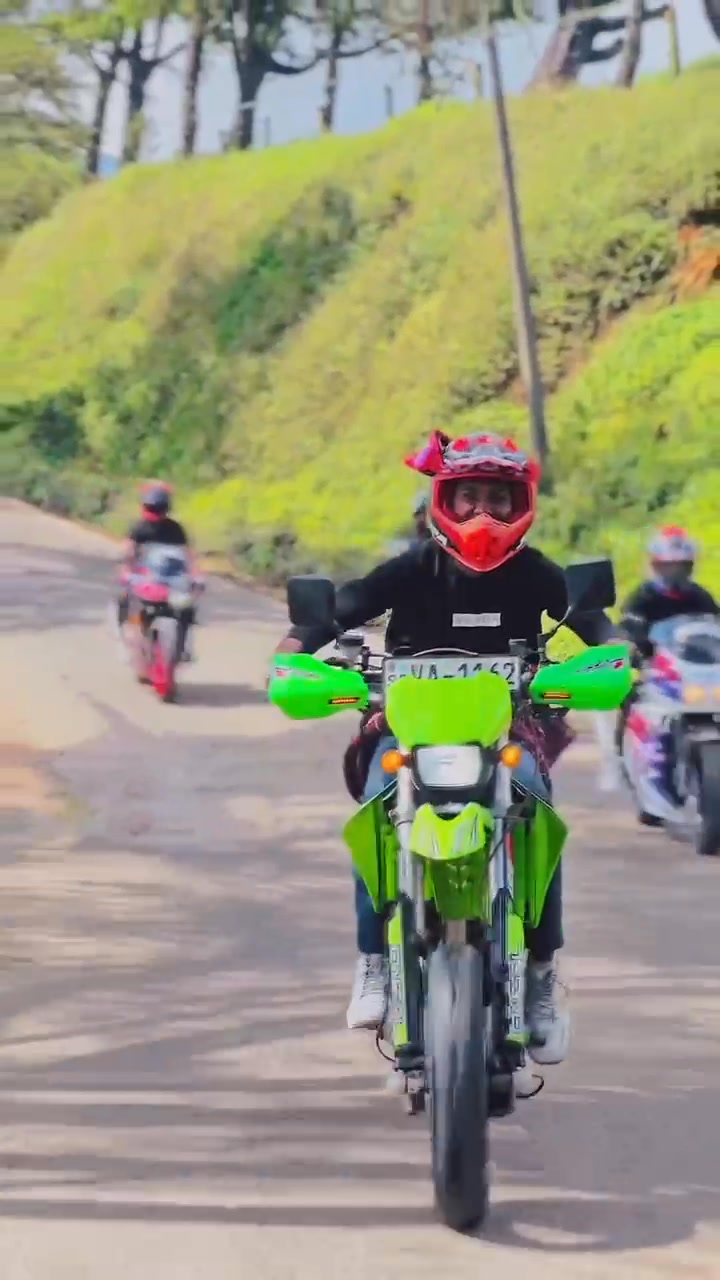 Trending නම් ලංකාව තමයි ! 🍃🔥🇱🇰 #trackerridersclublk #qhighlightsシ゚ ...
