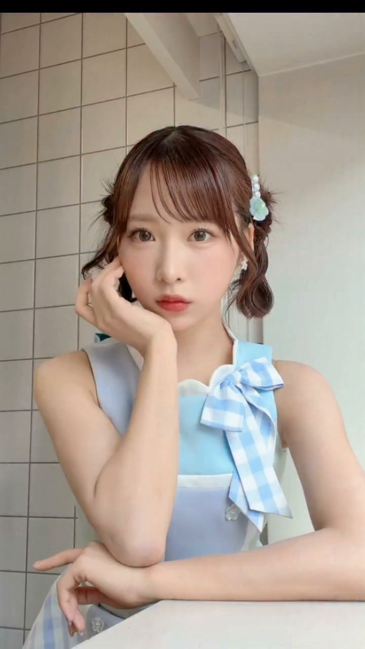 小栗有以