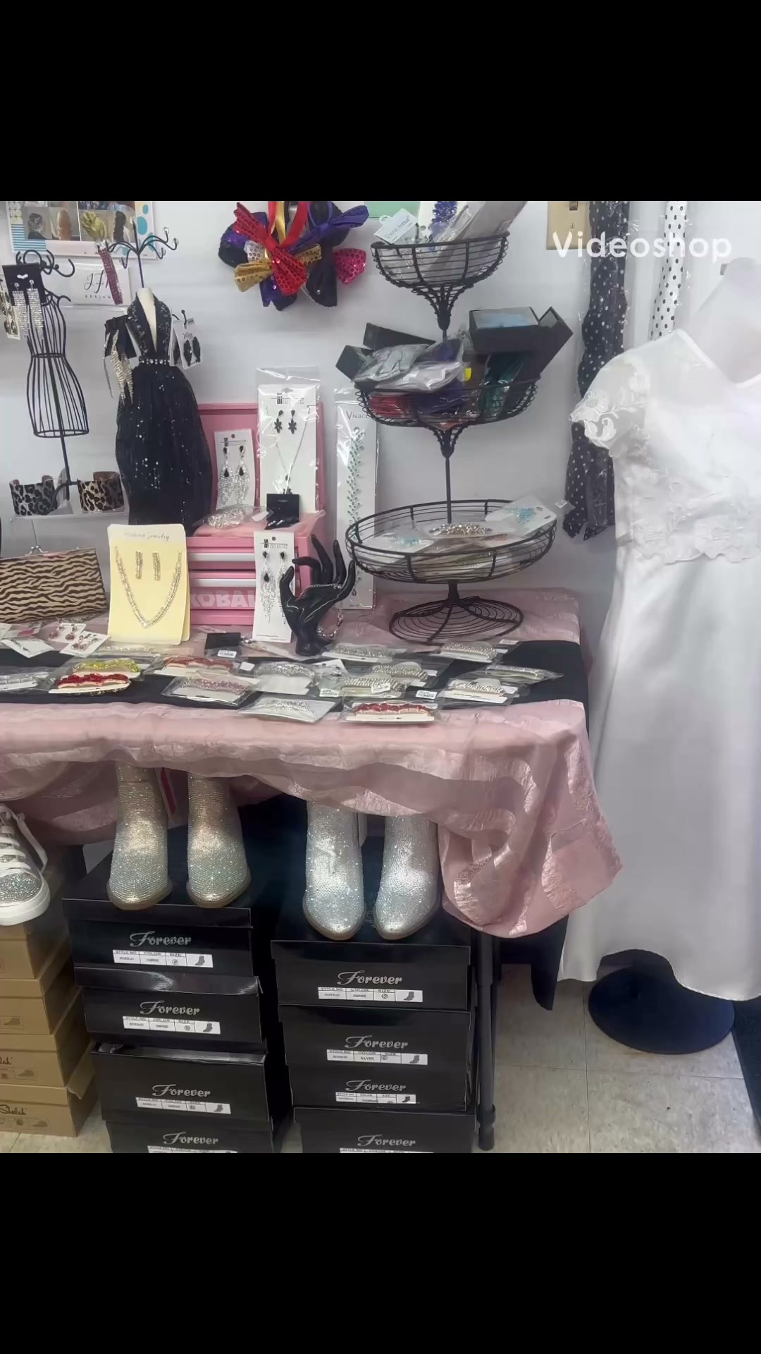 Many HOCO Dances tonight, don’t forget those accessories. , Prom & Bridal Glam Boutique has everything you need to complete your look. , Stop in, we’re open until 7PM, Shop in store or online with us. 