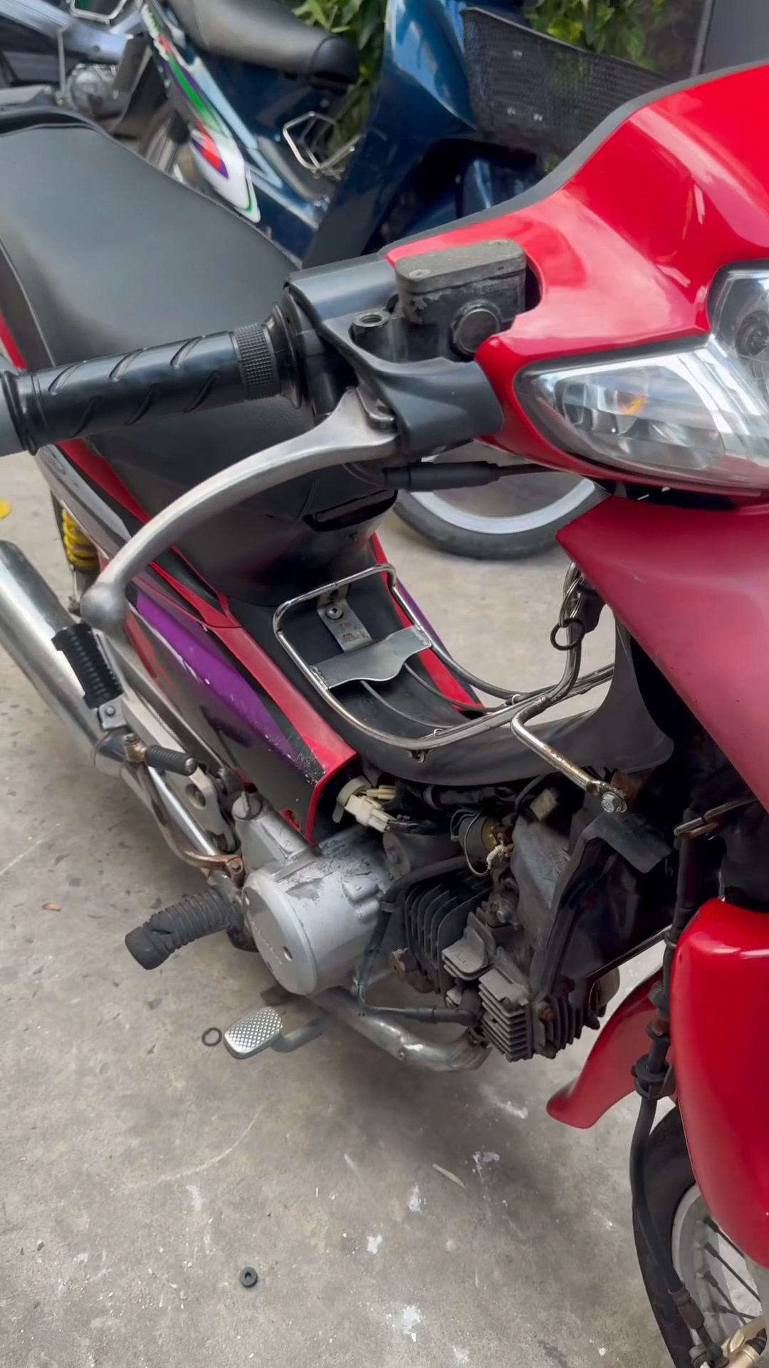 wave zx chính chủ giá 1x bao hồ sơ cho ae sang tên xong rồi dọn