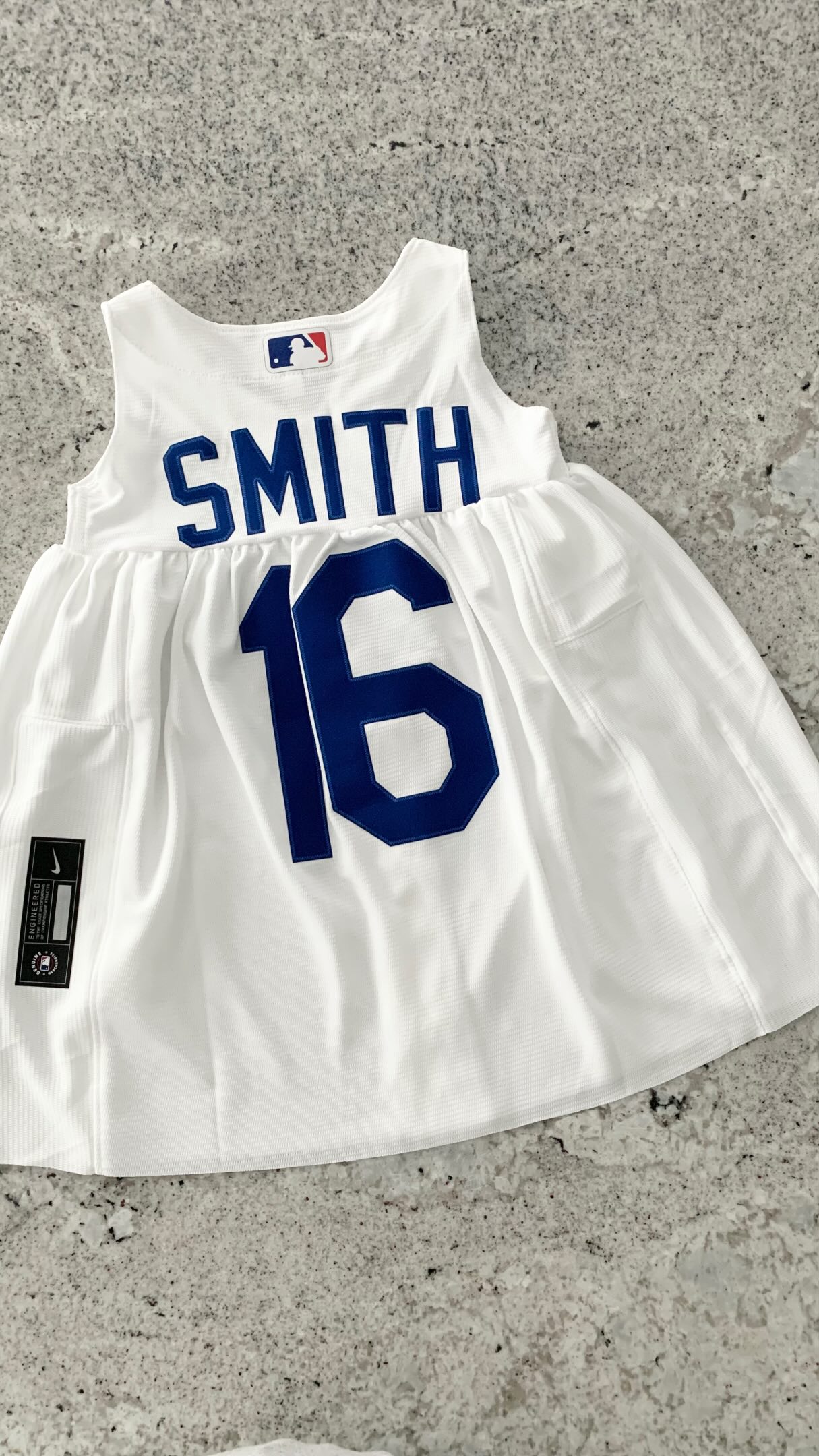 Los Angeles Dodgers jersey dress , #kidsclothing #girlmom #girldad #baseballwives #sidelinesisters | bevbroidery
