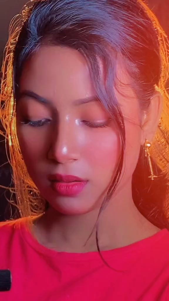Mohima on Reels | Facebook