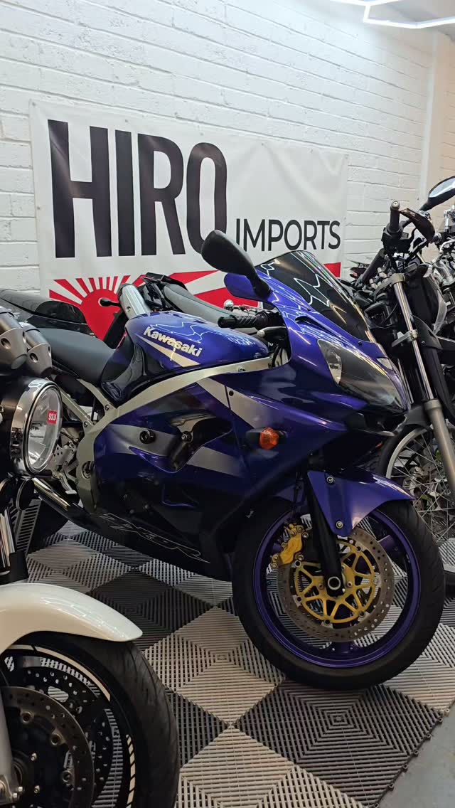 2002 Kawasaki Ninja ZX-9R – Low Mileage, Well Maintained