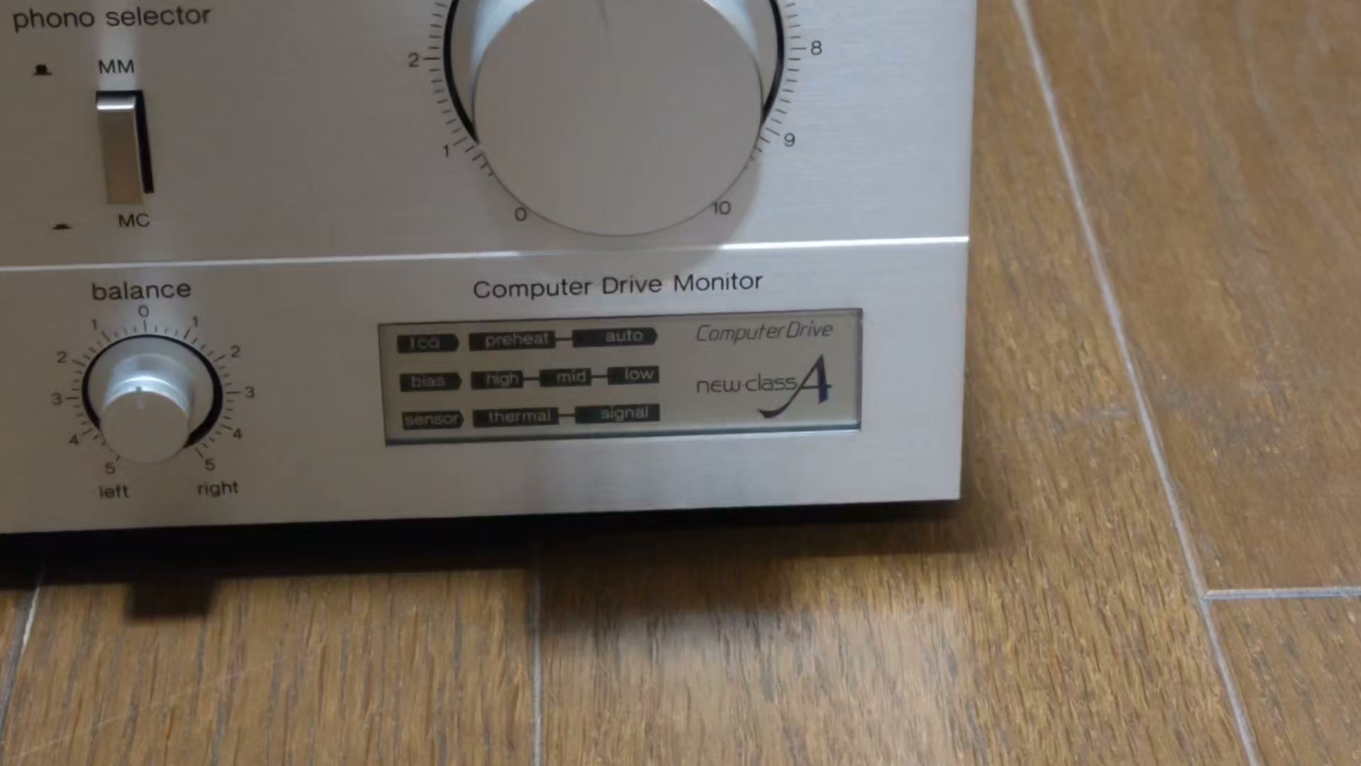 NEC プリメインアンプ A-10 TypeⅢ整備品を入手しました。 1986年
