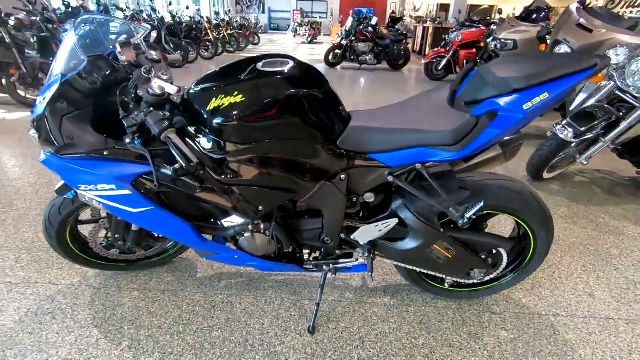 テスト 2013 Kawasaki ZX-14R (Preowned) - 6,600 Miles - ,999 Stretched