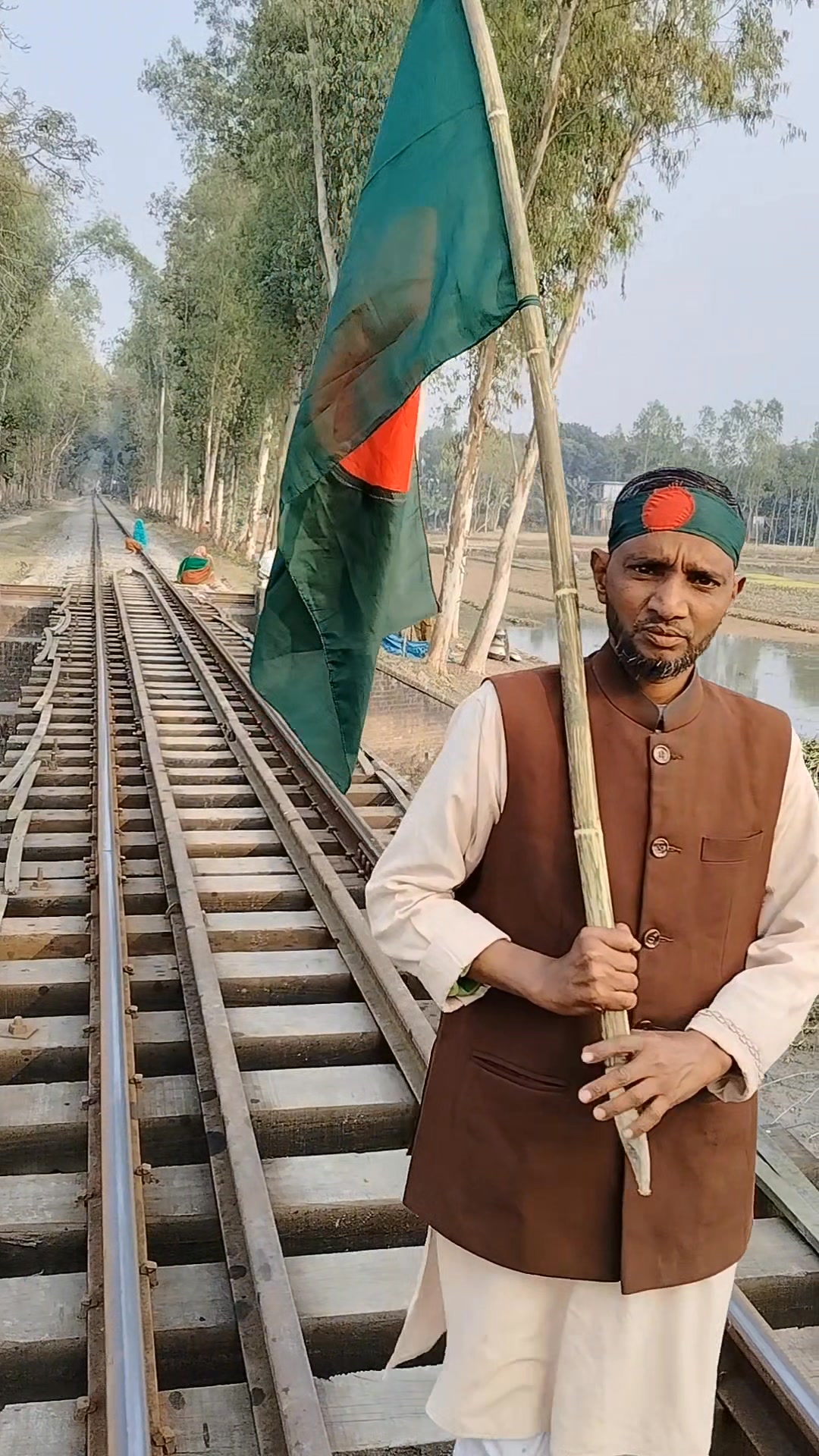 একবার যেতে দেনা আমার ছোট সোনার গায় #