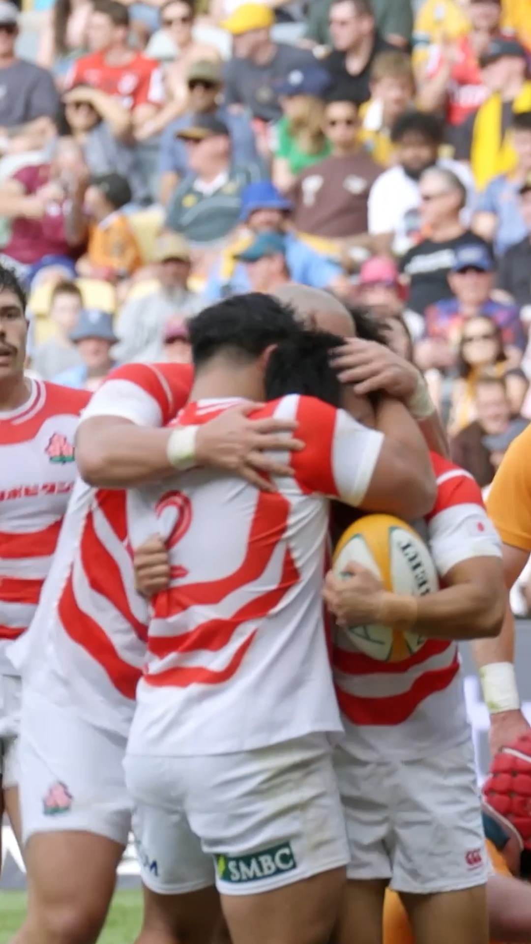 ラグビー🏉日本代表🇯🇵 試合前恒例のジャージ贈呈式。 プレゼンターは