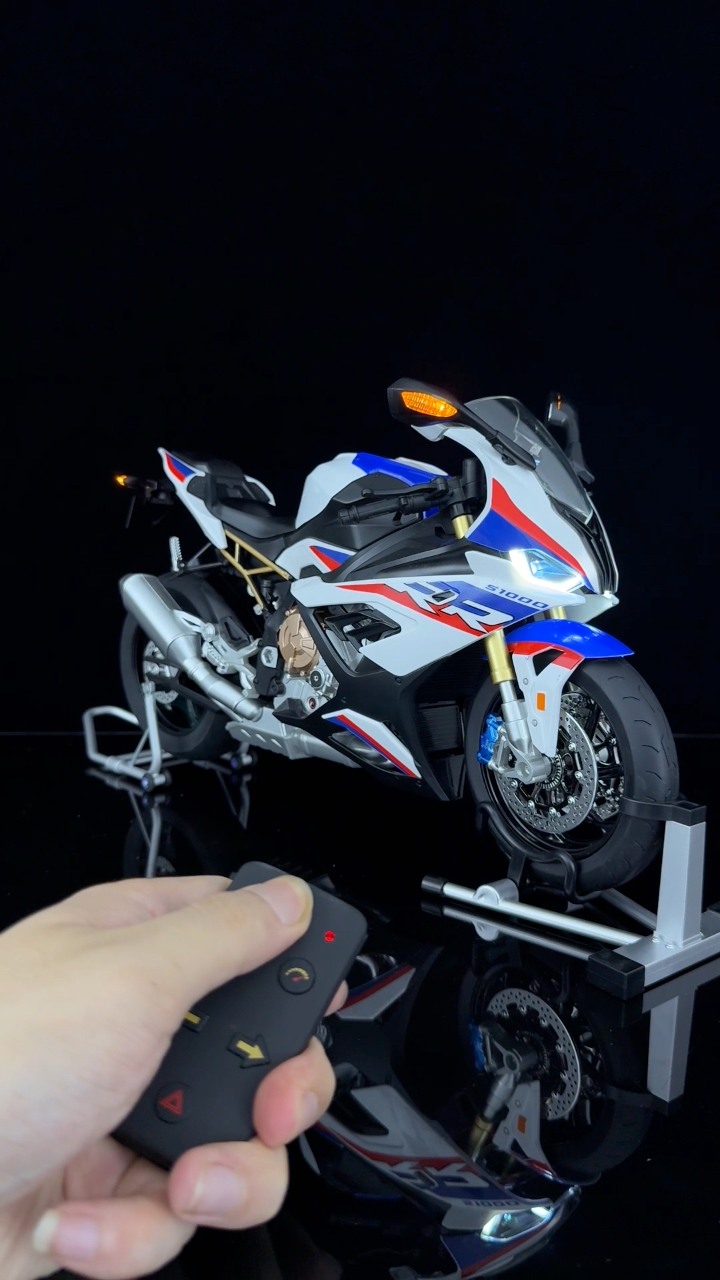 1/6 BMW S1000RR Model 🏍️ | Nikola Toy