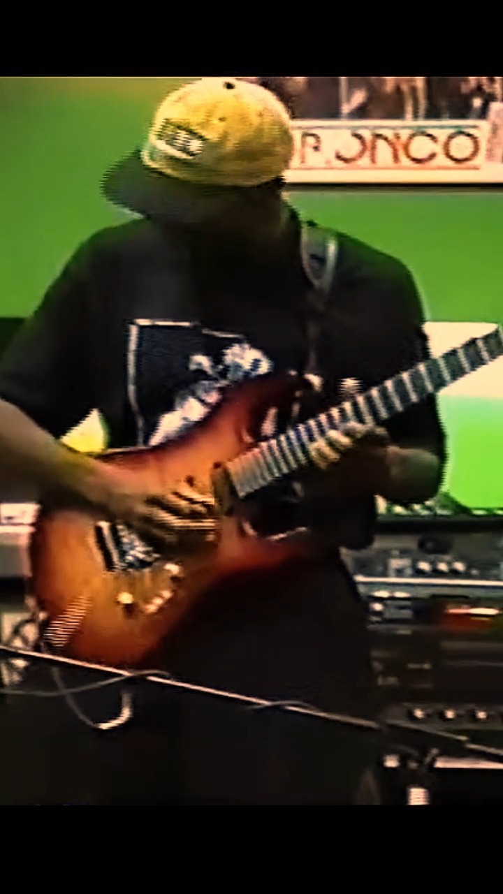 Tony MacAlpine - Tears of Sahara #tonymacalpine #guitar #guitarist