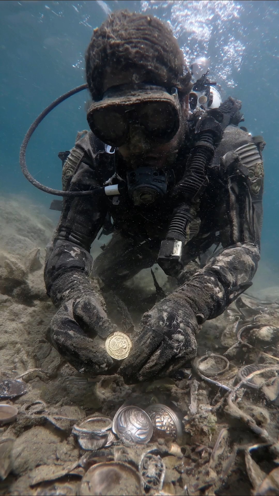 Lost Roman Treasure Discovered in Sunken Greek Shipwreck #roman # ...