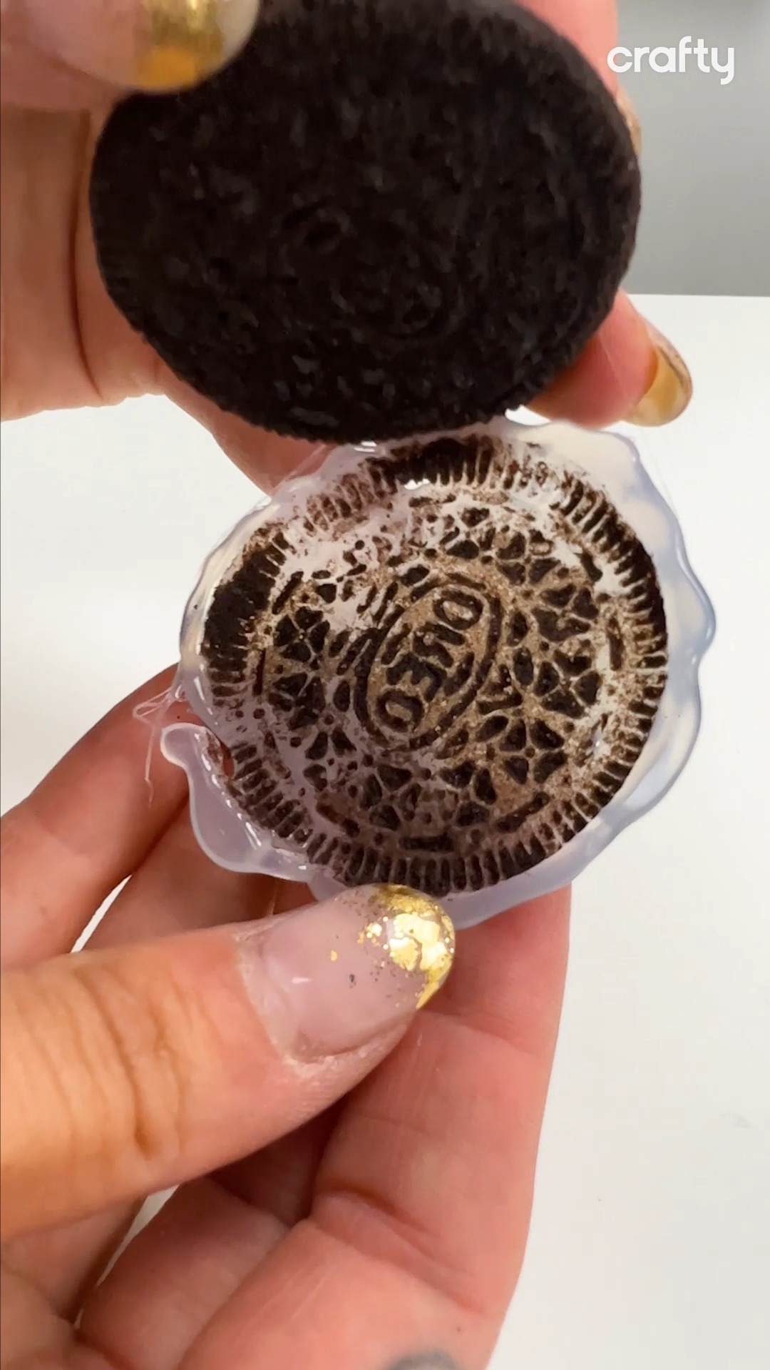 These Oreo cookie keychains are what you need in your life