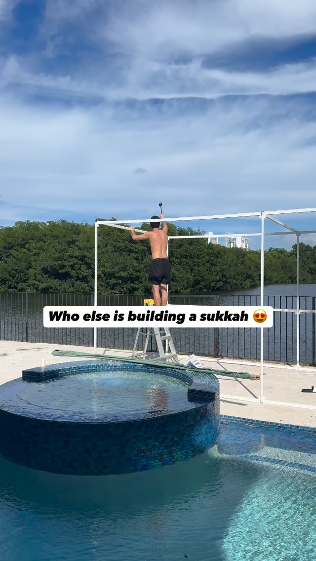 I love Sukkot. Thank you Hashem for giving us this beautiful chag 😊 ...