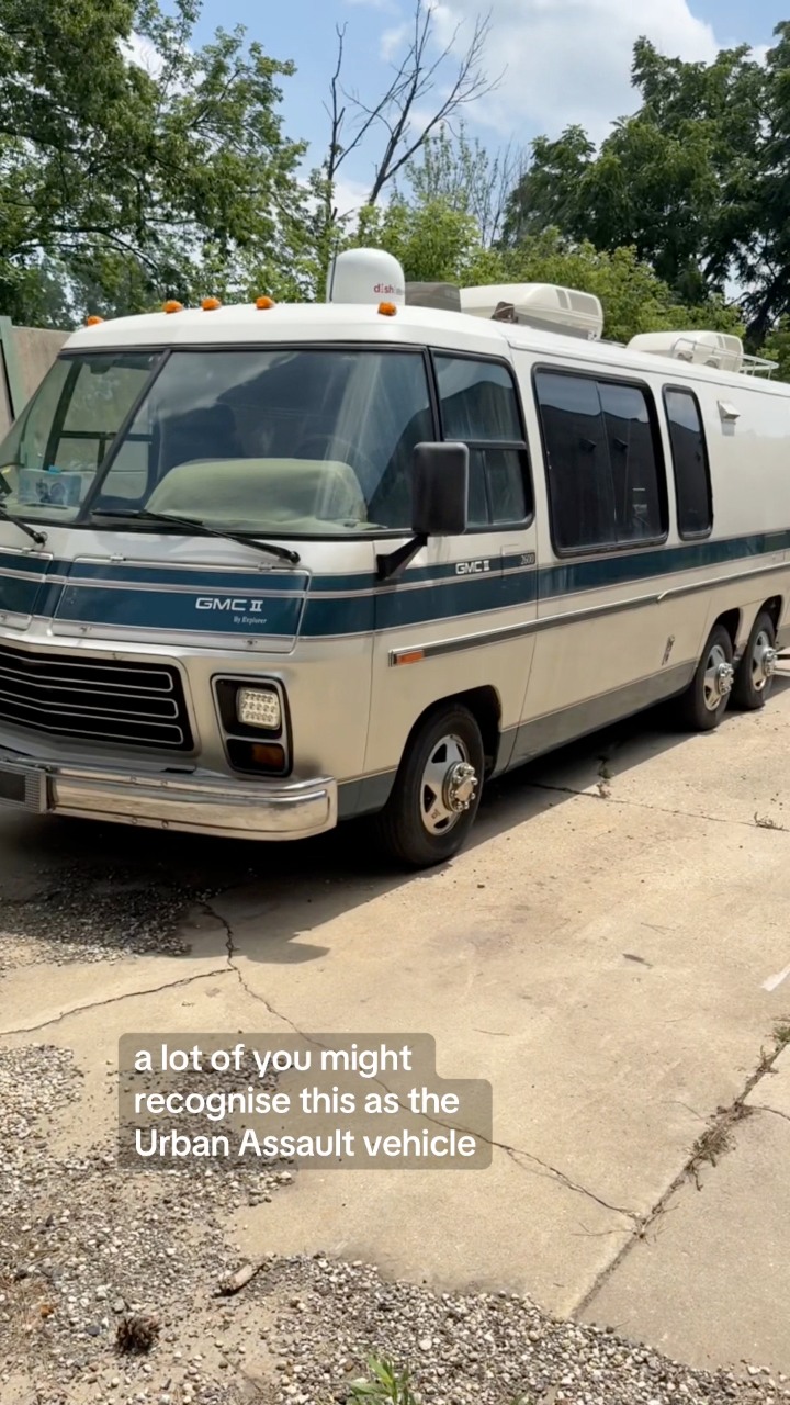 サリー　GMCモーターホーム This 1974 GMC motorhome is a rolling time capsule 🤩 🎥 jpwolf1966