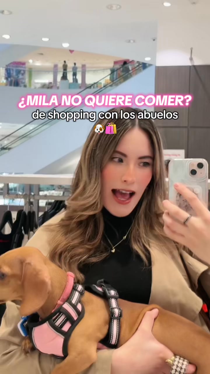 VICKY ROMA
