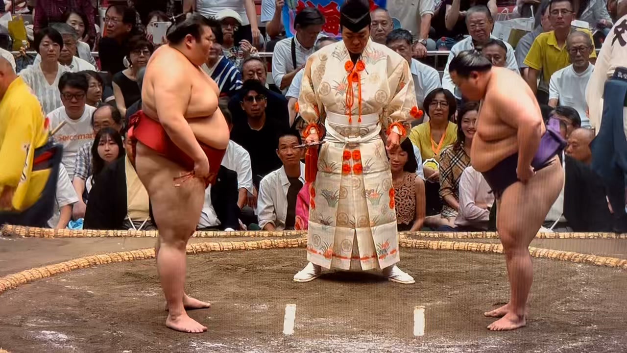 9月場所 2日目 熱海富士 vs 美ノ海 | SUMO (大相撲）